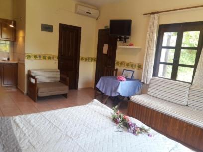 Niriides Apartment Agios Ioannis  Bagian luar foto