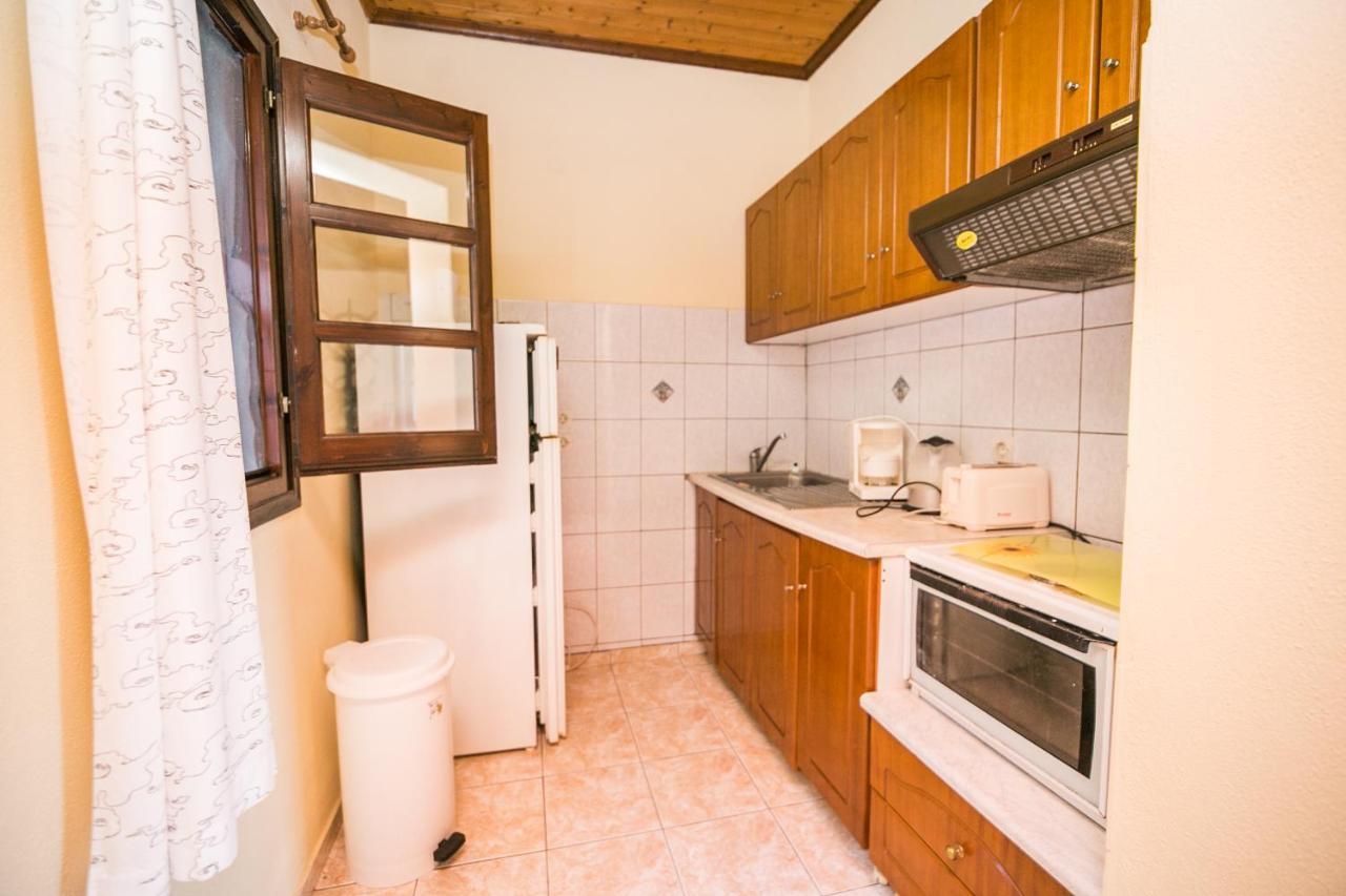 Niriides Apartment Agios Ioannis  Bagian luar foto