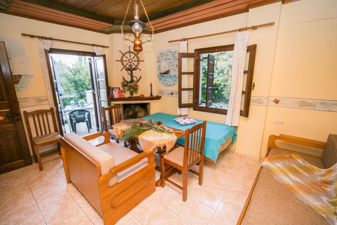 Niriides Apartment Agios Ioannis  Bagian luar foto