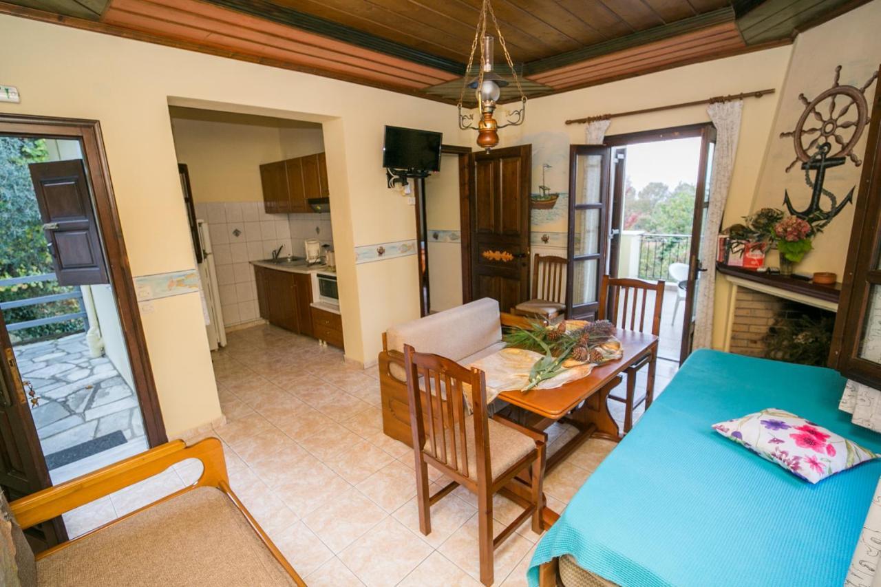 Niriides Apartment Agios Ioannis  Bagian luar foto