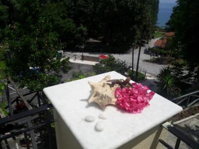 Niriides Apartment Agios Ioannis  Bagian luar foto